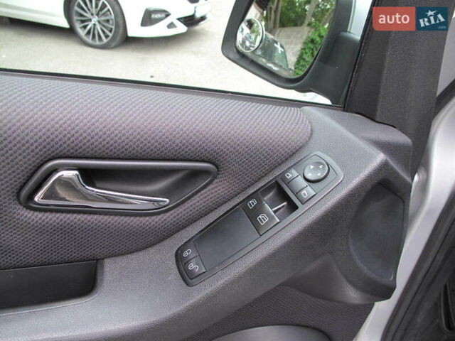 Сірий Мерседес А клас, об'ємом двигуна 1.5 л та пробігом 187 тис. км за 6500 $, фото 23 на Automoto.ua