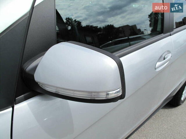 Сірий Мерседес А клас, об'ємом двигуна 1.5 л та пробігом 187 тис. км за 6500 $, фото 16 на Automoto.ua