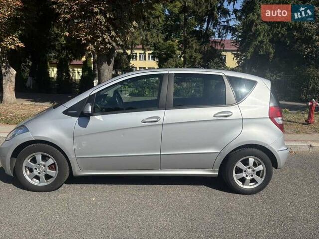 Сірий Мерседес А клас, об'ємом двигуна 1.7 л та пробігом 191 тис. км за 5800 $, фото 13 на Automoto.ua