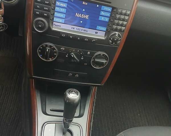 Серый Мерседес А класс, объемом двигателя 2 л и пробегом 357 тыс. км за 4100 $, фото 6 на Automoto.ua