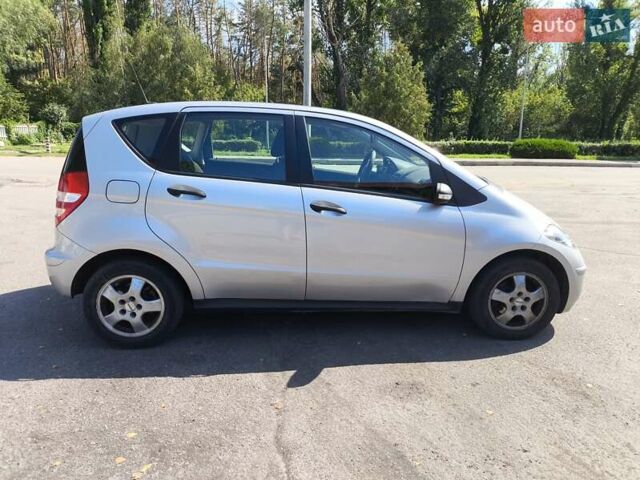 Сірий Мерседес А клас, об'ємом двигуна 1.5 л та пробігом 200 тис. км за 4900 $, фото 2 на Automoto.ua