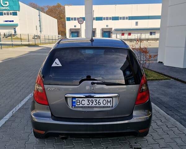 Серый Мерседес А класс, объемом двигателя 1.5 л и пробегом 194 тыс. км за 5800 $, фото 6 на Automoto.ua