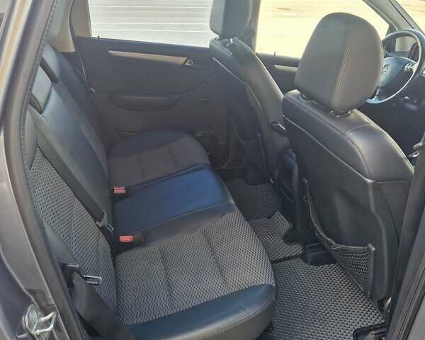 Серый Мерседес А класс, объемом двигателя 1.5 л и пробегом 194 тыс. км за 5800 $, фото 4 на Automoto.ua