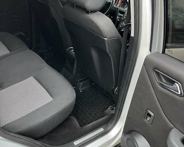 Сірий Мерседес А клас, об'ємом двигуна 1.5 л та пробігом 253 тис. км за 5800 $, фото 10 на Automoto.ua