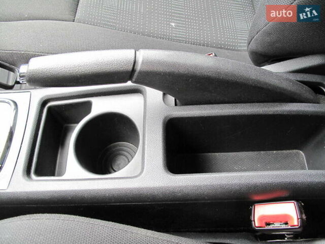 Сірий Мерседес А клас, об'ємом двигуна 1.5 л та пробігом 187 тис. км за 6500 $, фото 75 на Automoto.ua