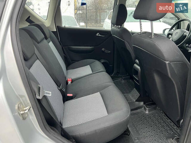 Сірий Мерседес А клас, об'ємом двигуна 2 л та пробігом 212 тис. км за 6300 $, фото 15 на Automoto.ua