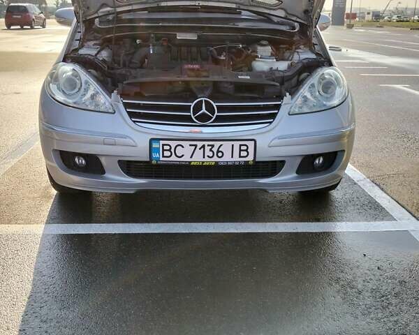 Сірий Мерседес А клас, об'ємом двигуна 1.99 л та пробігом 253 тис. км за 5300 $, фото 16 на Automoto.ua