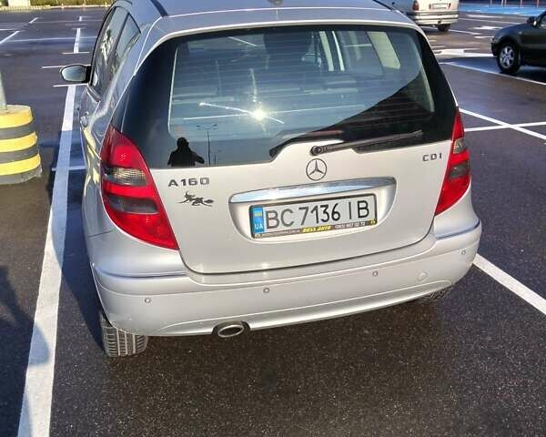 Сірий Мерседес А клас, об'ємом двигуна 1.99 л та пробігом 253 тис. км за 5300 $, фото 6 на Automoto.ua