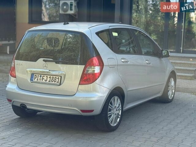 Сірий Мерседес А клас, об'ємом двигуна 1.7 л та пробігом 215 тис. км за 6250 $, фото 11 на Automoto.ua