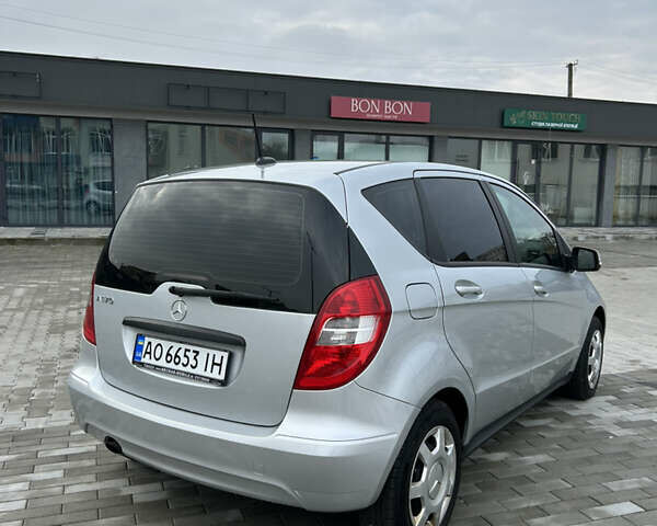 Серый Мерседес А класс, объемом двигателя 1.7 л и пробегом 241 тыс. км за 6500 $, фото 21 на Automoto.ua