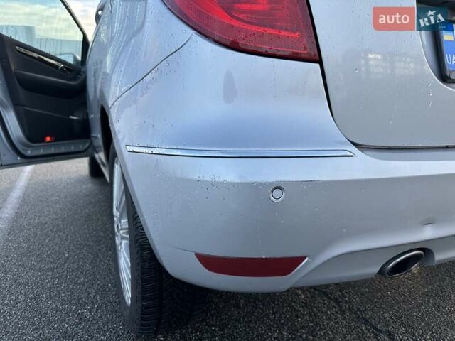 Серый Мерседес А класс, объемом двигателя 1.7 л и пробегом 76 тыс. км за 7300 $, фото 6 на Automoto.ua