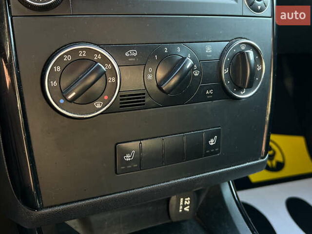 Серый Мерседес А класс, объемом двигателя 1.99 л и пробегом 225 тыс. км за 7999 $, фото 15 на Automoto.ua