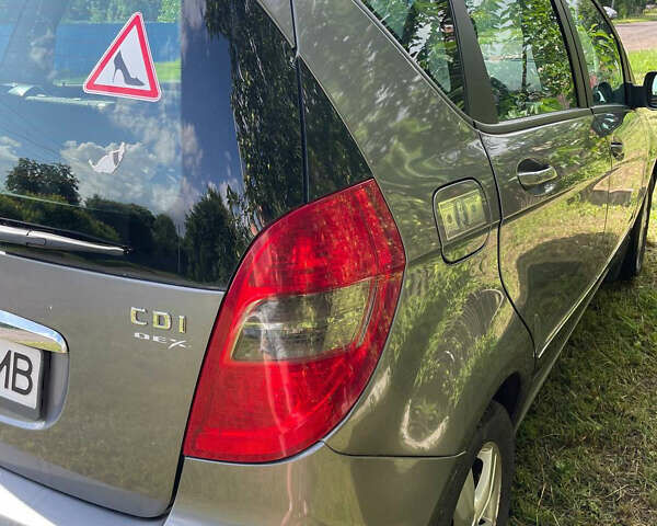 Серый Мерседес А класс, объемом двигателя 1.99 л и пробегом 250 тыс. км за 6900 $, фото 3 на Automoto.ua