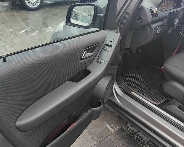 Серый Мерседес А класс, объемом двигателя 1.5 л и пробегом 266 тыс. км за 5900 $, фото 9 на Automoto.ua