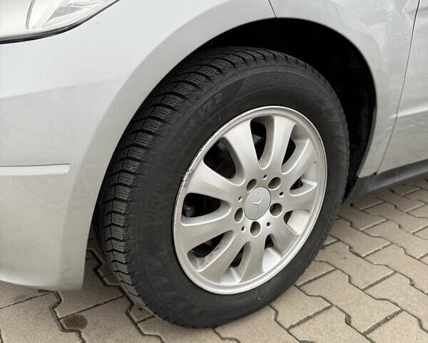 Серый Мерседес А класс, объемом двигателя 1.5 л и пробегом 140 тыс. км за 6500 $, фото 8 на Automoto.ua