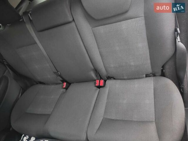 Серый Мерседес А класс, объемом двигателя 1.5 л и пробегом 266 тыс. км за 5900 $, фото 12 на Automoto.ua