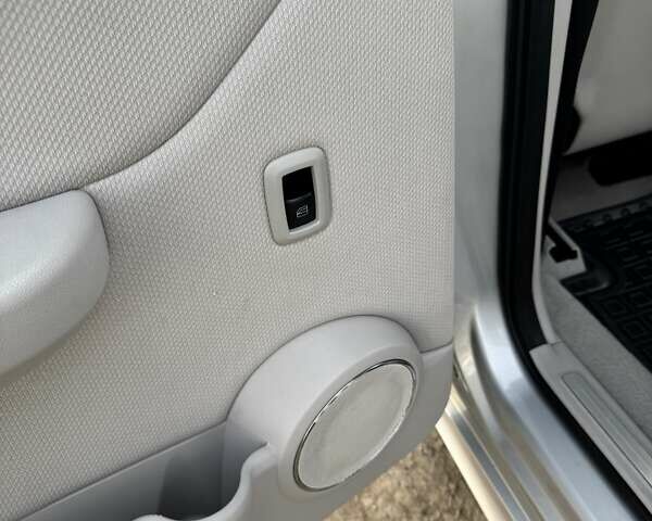 Серый Мерседес А класс, объемом двигателя 1.46 л и пробегом 200 тыс. км за 6900 $, фото 8 на Automoto.ua