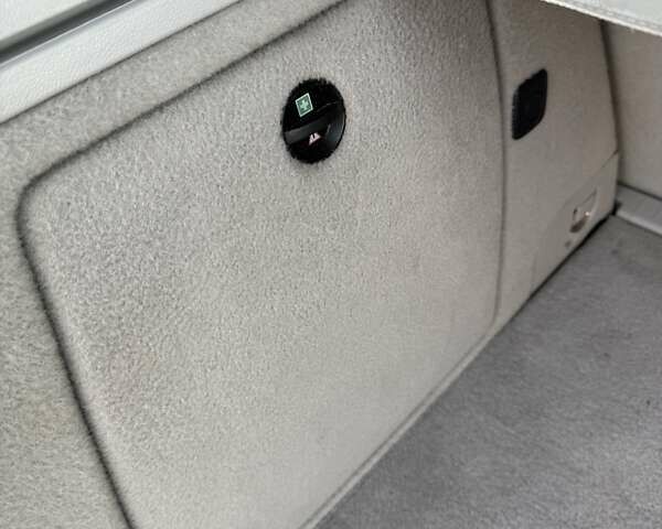 Серый Мерседес А класс, объемом двигателя 1.46 л и пробегом 200 тыс. км за 6900 $, фото 18 на Automoto.ua