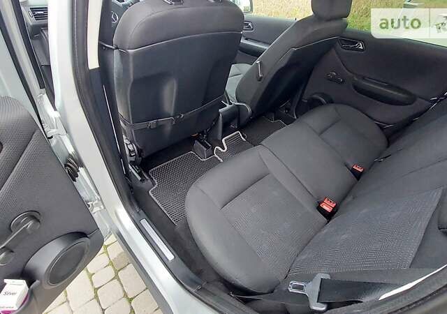 Серый Мерседес А класс, объемом двигателя 1.99 л и пробегом 230 тыс. км за 5500 $, фото 21 на Automoto.ua