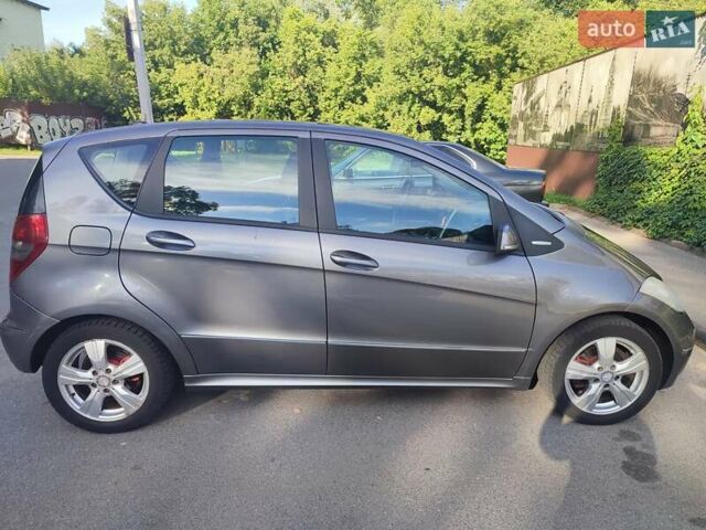 Сірий Мерседес А клас, об'ємом двигуна 1.5 л та пробігом 121 тис. км за 7300 $, фото 5 на Automoto.ua