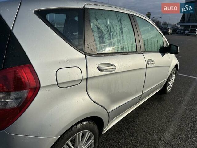 Серый Мерседес А класс, объемом двигателя 1.7 л и пробегом 76 тыс. км за 7300 $, фото 10 на Automoto.ua