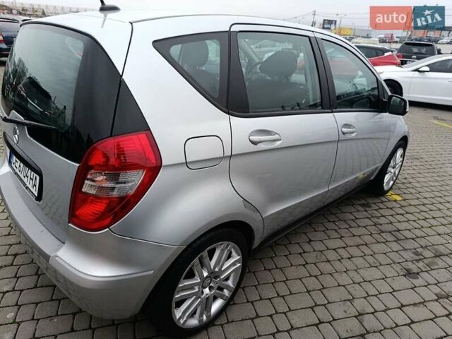 Сірий Мерседес А клас, об'ємом двигуна 1.7 л та пробігом 206 тис. км за 7200 $, фото 7 на Automoto.ua