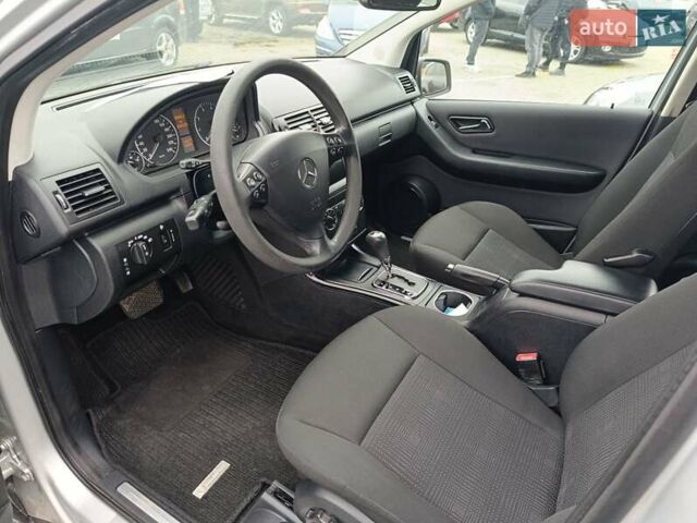 Сірий Мерседес А клас, об'ємом двигуна 1.7 л та пробігом 206 тис. км за 7200 $, фото 4 на Automoto.ua