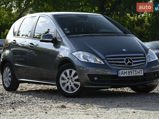 Сірий Мерседес А клас, об'ємом двигуна 1.5 л та пробігом 180 тис. км за 6200 $, фото 1 на Automoto.ua