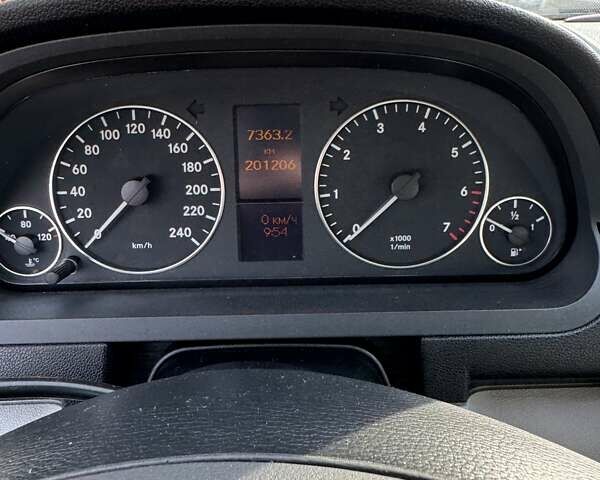 Серый Мерседес А класс, объемом двигателя 1.46 л и пробегом 200 тыс. км за 6900 $, фото 13 на Automoto.ua