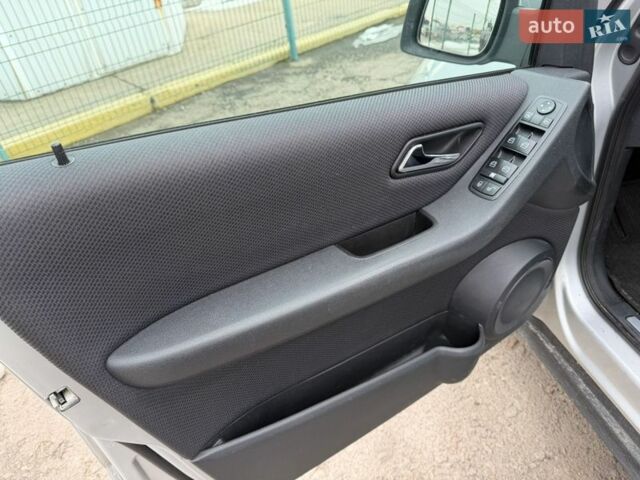 Серый Мерседес А класс, объемом двигателя 1.5 л и пробегом 184 тыс. км за 7490 $, фото 11 на Automoto.ua