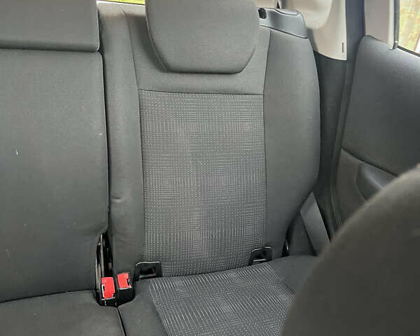 Серый Мерседес А класс, объемом двигателя 1.99 л и пробегом 234 тыс. км за 9500 $, фото 17 на Automoto.ua