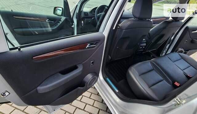 Серый Мерседес А класс, объемом двигателя 1.7 л и пробегом 76 тыс. км за 8700 $, фото 44 на Automoto.ua