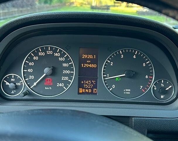 Серый Мерседес А класс, объемом двигателя 1.7 л и пробегом 129 тыс. км за 7000 $, фото 17 на Automoto.ua