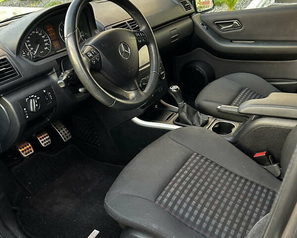 Сірий Мерседес А клас, об'ємом двигуна 1.5 л та пробігом 67 тис. км за 6000 $, фото 7 на Automoto.ua