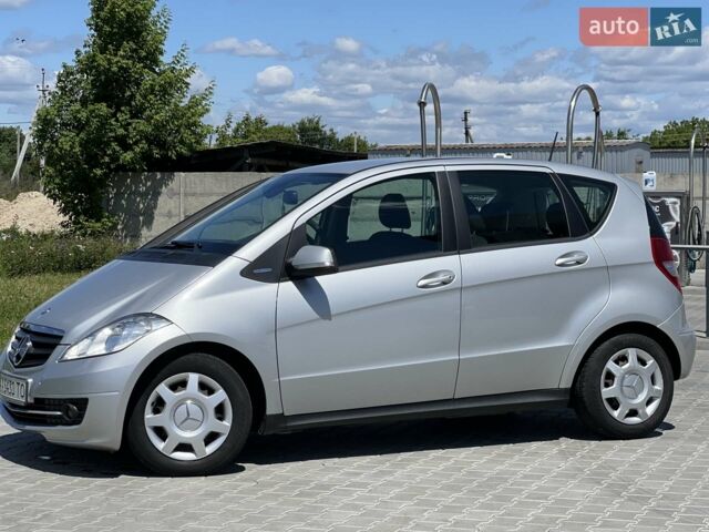 Сірий Мерседес А клас, об'ємом двигуна 1.5 л та пробігом 126 тис. км за 6900 $, фото 9 на Automoto.ua