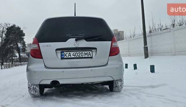 Серый Мерседес А класс, объемом двигателя 1.7 л и пробегом 122 тыс. км за 7200 $, фото 3 на Automoto.ua