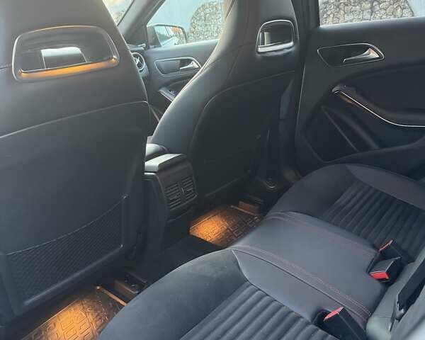 Сірий Мерседес А клас, об'ємом двигуна 1.6 л та пробігом 215 тис. км за 15900 $, фото 7 на Automoto.ua