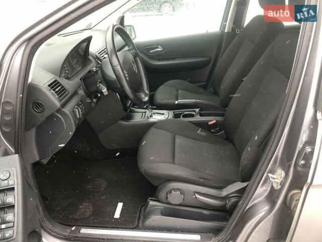 Серый Мерседес А класс, объемом двигателя 1.6 л и пробегом 200 тыс. км за 7500 $, фото 11 на Automoto.ua