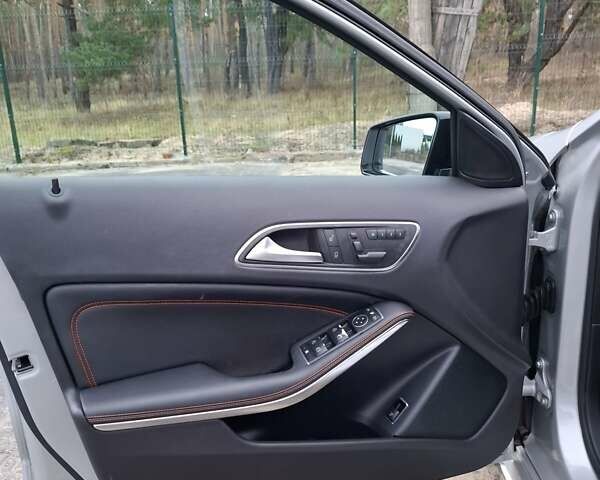 Сірий Мерседес А клас, об'ємом двигуна 1.6 л та пробігом 119 тис. км за 16000 $, фото 7 на Automoto.ua