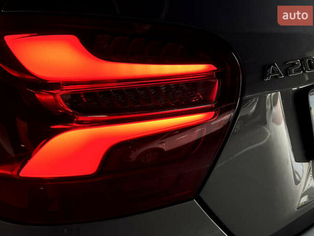 Серый Мерседес А класс, объемом двигателя 2.14 л и пробегом 190 тыс. км за 15500 $, фото 3 на Automoto.ua