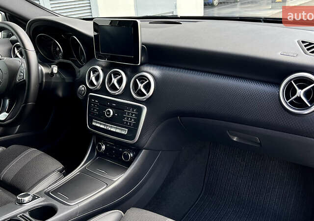 Серый Мерседес А класс, объемом двигателя 2.14 л и пробегом 190 тыс. км за 15500 $, фото 22 на Automoto.ua