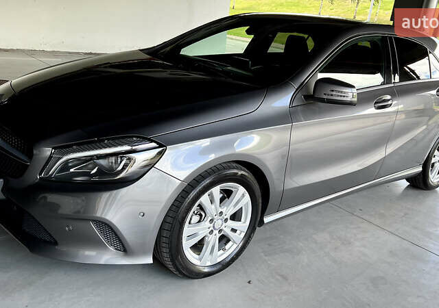 Серый Мерседес А класс, объемом двигателя 2.14 л и пробегом 190 тыс. км за 15500 $, фото 7 на Automoto.ua