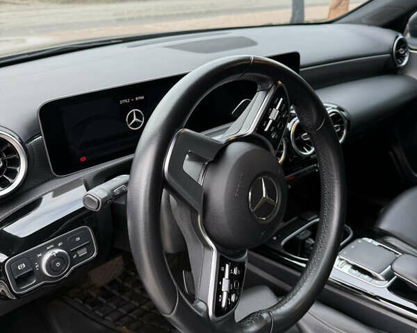 Сірий Мерседес А клас, об'ємом двигуна 1.46 л та пробігом 82 тис. км за 28000 $, фото 10 на Automoto.ua