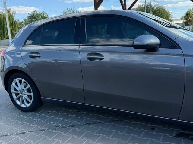 Сірий Мерседес А клас, об'ємом двигуна 1.46 л та пробігом 85 тис. км за 25000 $, фото 5 на Automoto.ua