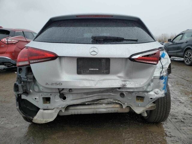 Сірий Мерседес А клас, об'ємом двигуна 2 л та пробігом 47 тис. км за 5000 $, фото 2 на Automoto.ua