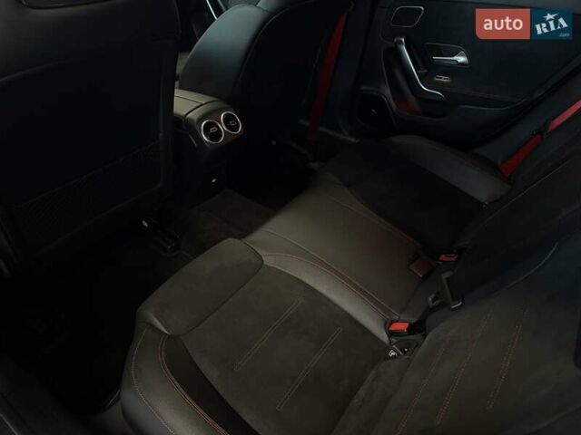 Сірий Мерседес А клас, об'ємом двигуна 1.99 л та пробігом 21 тис. км за 52500 $, фото 59 на Automoto.ua