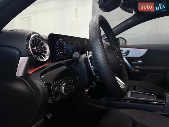 Сірий Мерседес А клас, об'ємом двигуна 1.99 л та пробігом 21 тис. км за 52500 $, фото 37 на Automoto.ua