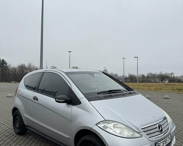 Сірий Мерседес А клас, об'ємом двигуна 1.7 л та пробігом 212 тис. км за 5700 $, фото 7 на Automoto.ua