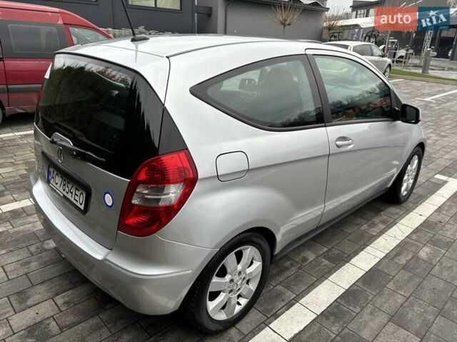 Серый Мерседес А класс, объемом двигателя 1.5 л и пробегом 170 тыс. км за 3950 $, фото 6 на Automoto.ua