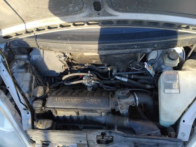 Мерседес А клас 1998 у Чернівцях на Automoto.ua Сірий Мерседес А клас, об'ємом двигуна 1 л та пробігом 200 тис. км за 936 $, фото 5 на Automoto.ua